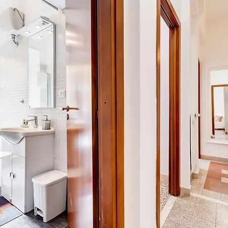 Sinuessa In Laterano Appartamento Roma
